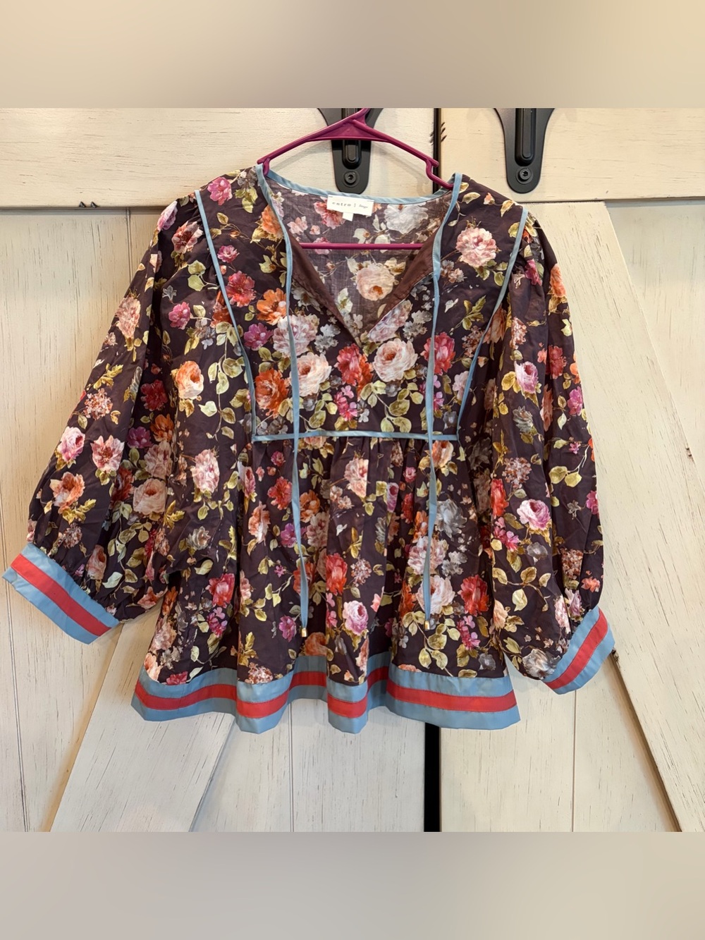 entro Size Large Floral Puff Sleeve Blouse